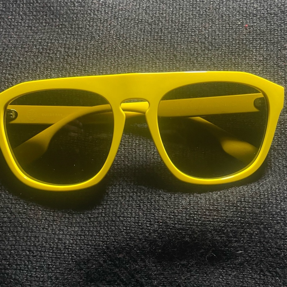 Burberry Wren BE4396U Men’s sunglasses